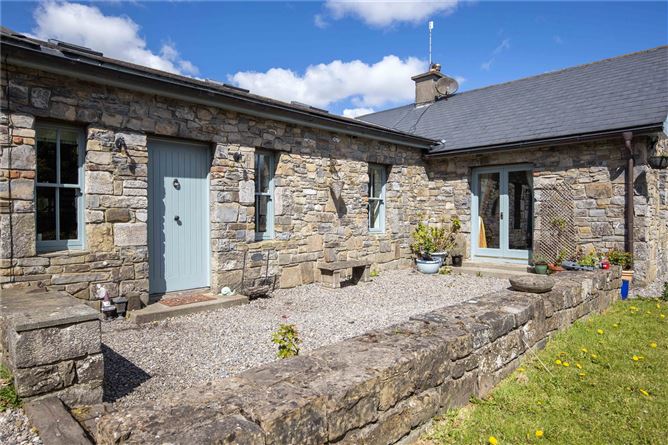 Tara Lodge, Riverstown, Tara, Kilmessan, Co. Meath