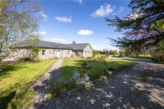 Tara Lodge, Riverstown, Tara, Kilmessan, Co. Meath