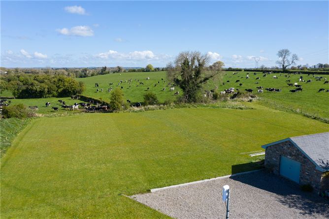 Tara Lodge, Riverstown, Tara, Kilmessan, Co. Meath