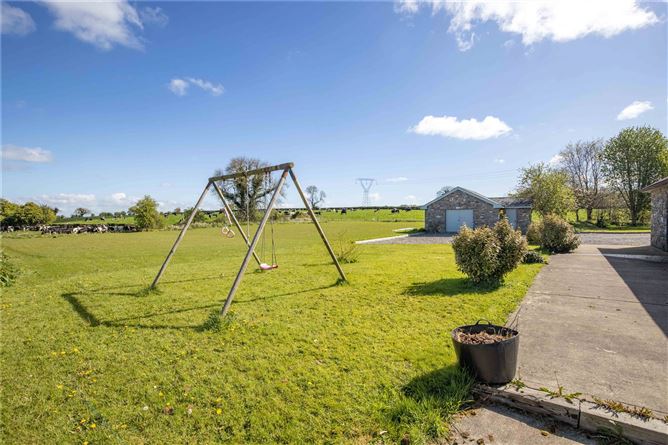 Tara Lodge, Riverstown, Tara, Kilmessan, Co. Meath