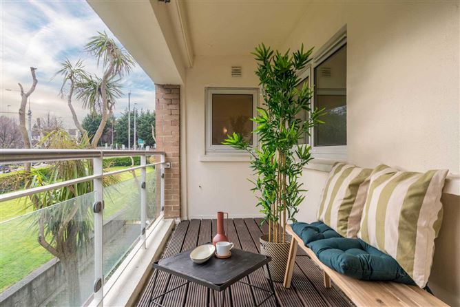 22 Ashurst, Blackrock, County Dublin