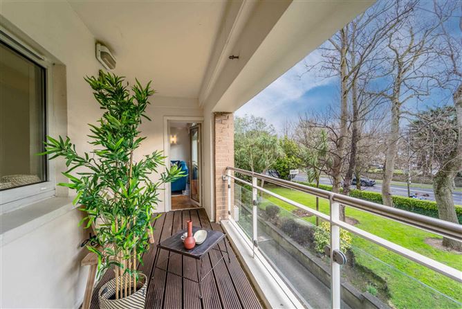 22 Ashurst, Blackrock, County Dublin