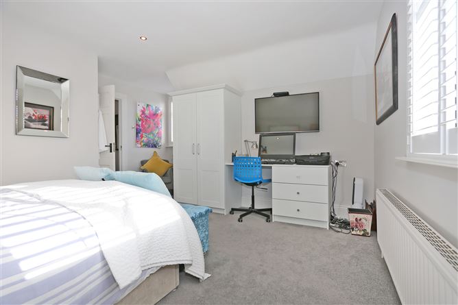 Meadowvale Cottage, Circular Road, Kilkee, Co. Clare