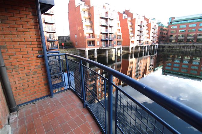 90 Hook Head, Custom House Harbour, IFSC,   Dublin 1