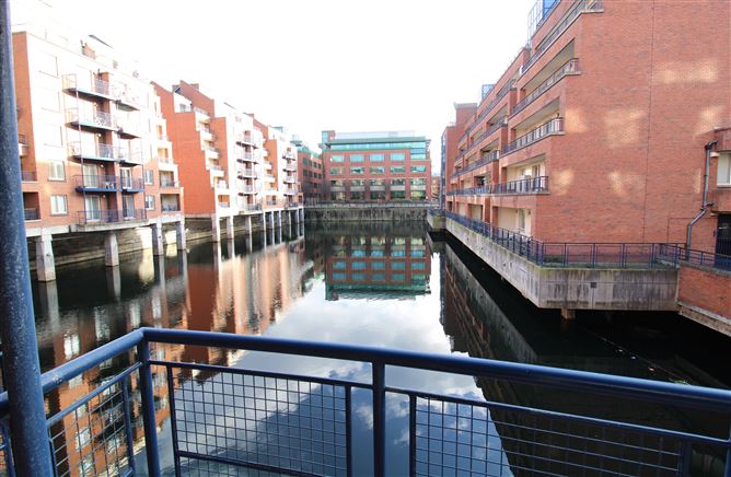 90 Hook Head, Custom House Harbour, IFSC,   Dublin 1