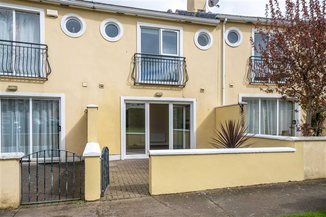 27 Applewood Main St, Swords, County Dublin