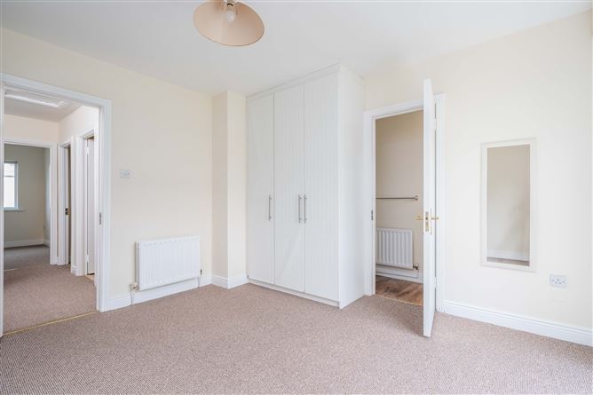 27 Applewood Main St, Swords, County Dublin
