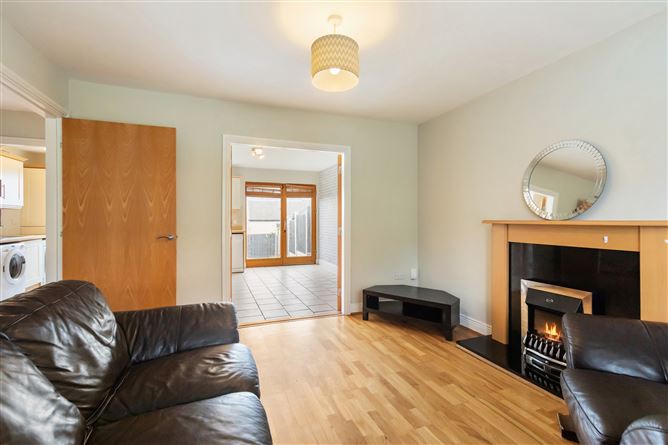 8 Hunters Lane, Hunters Wood, Ballycullen,   Dublin 24