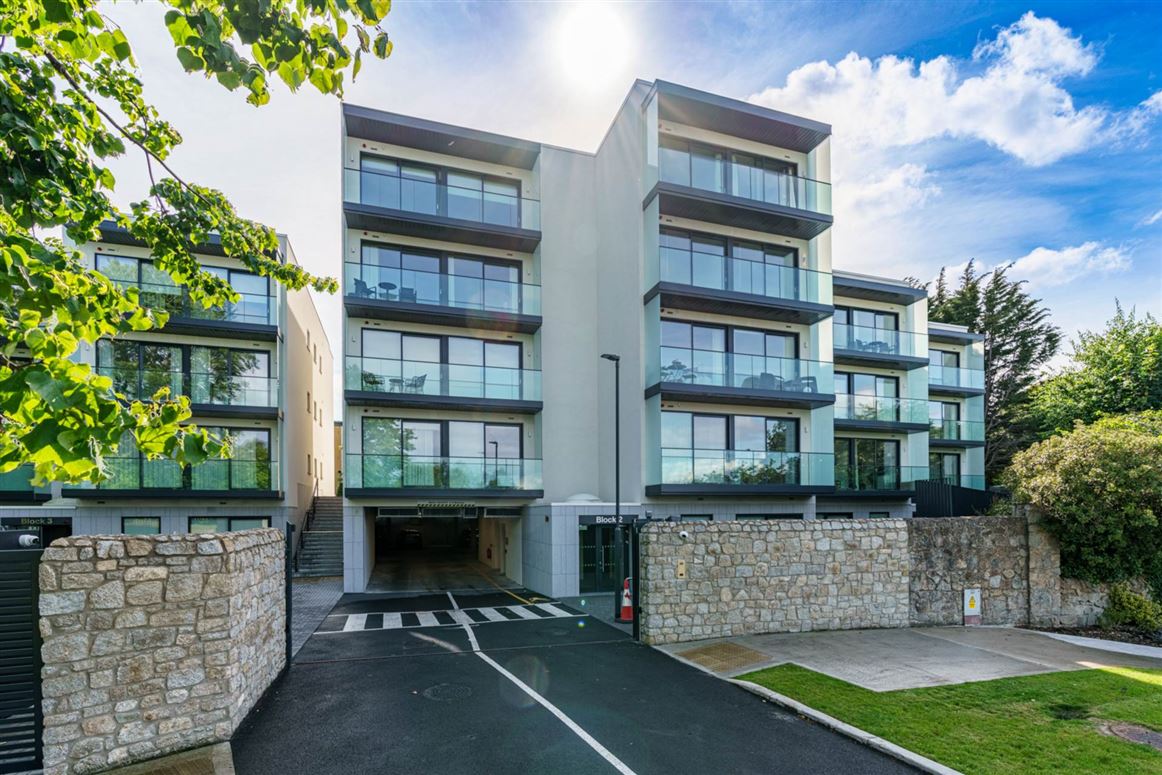 Apt. 11, Block 2, One Springfield Park, Foxrock, Dublin 18, County Dublin