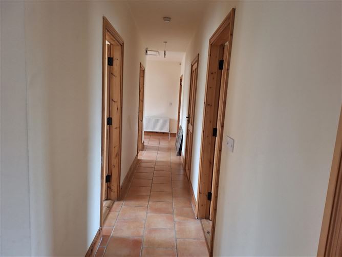 Bank Place, Hospital, Limerick