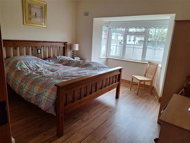 Bank Place, Hospital, Limerick