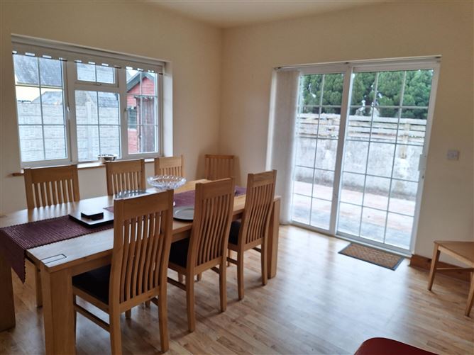 Bank Place, Hospital, Limerick