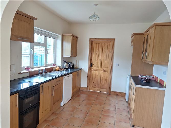 Bank Place, Hospital, Limerick