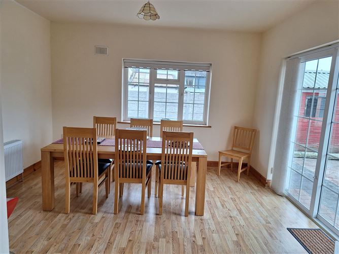 Bank Place, Hospital, Limerick