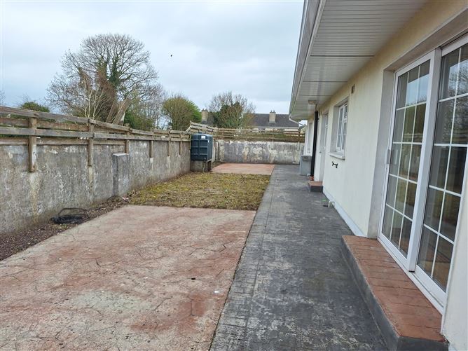 Bank Place, Hospital, Limerick