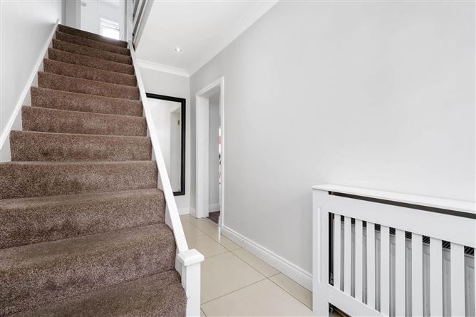 6 Woodford View, Clondalkin, Dublin 22