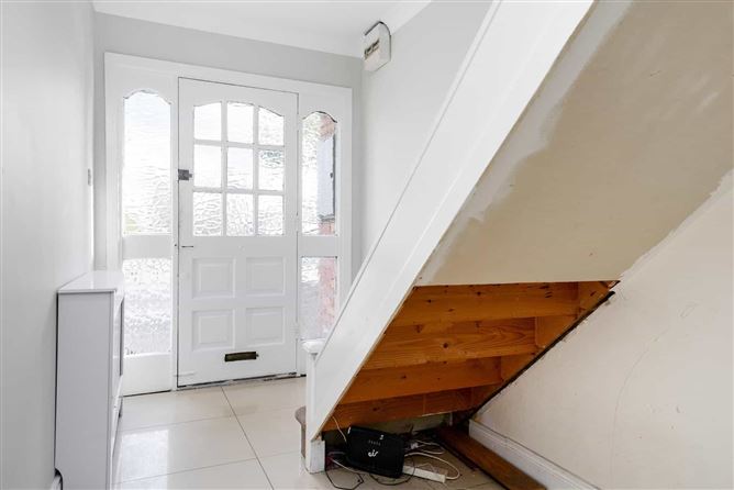 6 Woodford View, Clondalkin, Dublin 22