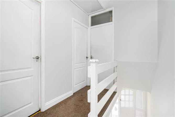 6 Woodford View, Clondalkin, Dublin 22