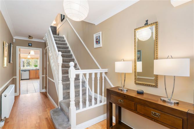 2 Foxrock Wood, Foxrock, Dublin 18
