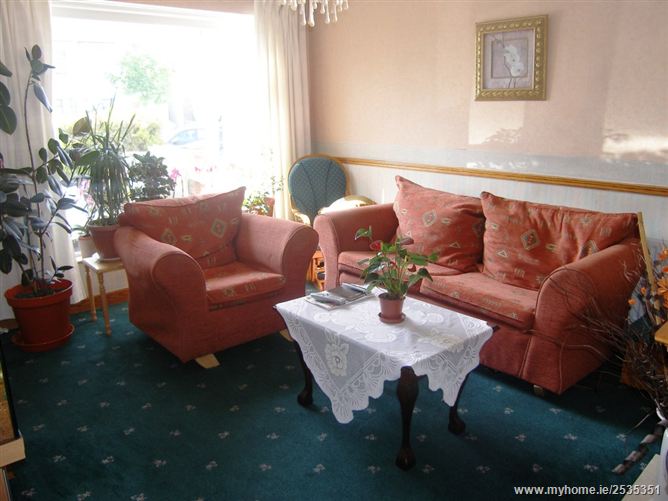 11 Beauvale Park, Artane, Dublin 5 Noel Kelly Auctioneers Ltd