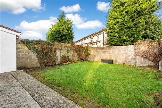 2 Luttrell Park Close, Castleknock, Dublin 15