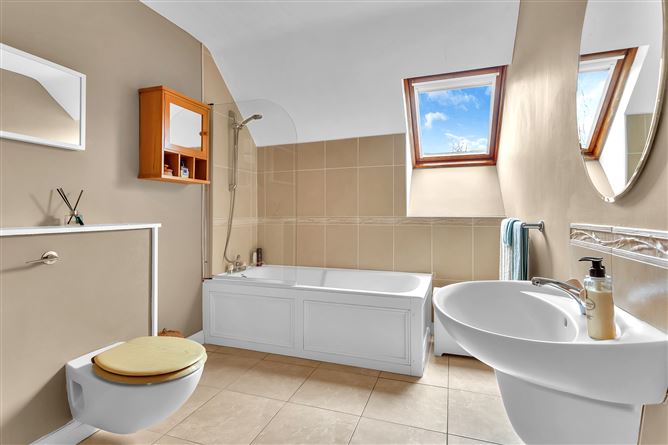 Glenburnbeg on c. 1.13 Acres, Broadleas Commons, Ballymore Eustace, Kildare