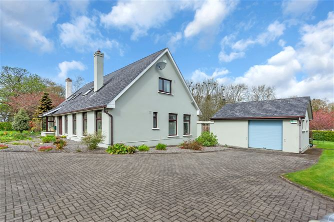 Glenburnbeg on c. 1.13 Acres, Broadleas Commons, Ballymore Eustace, Kildare