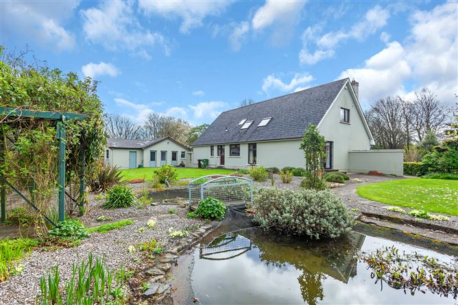 Glenburnbeg on c. 1.13 Acres, Broadleas Commons, Ballymore Eustace, Kildare