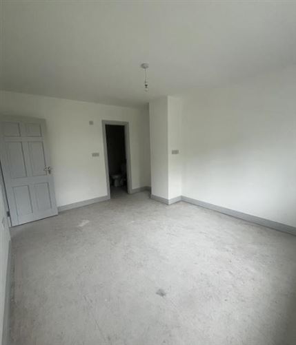 Photo 27 of 45 — 46 Kilkeevan Park, Castlerea, Roscommon