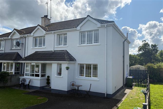40 The Elms, Letterkenny, Donegal