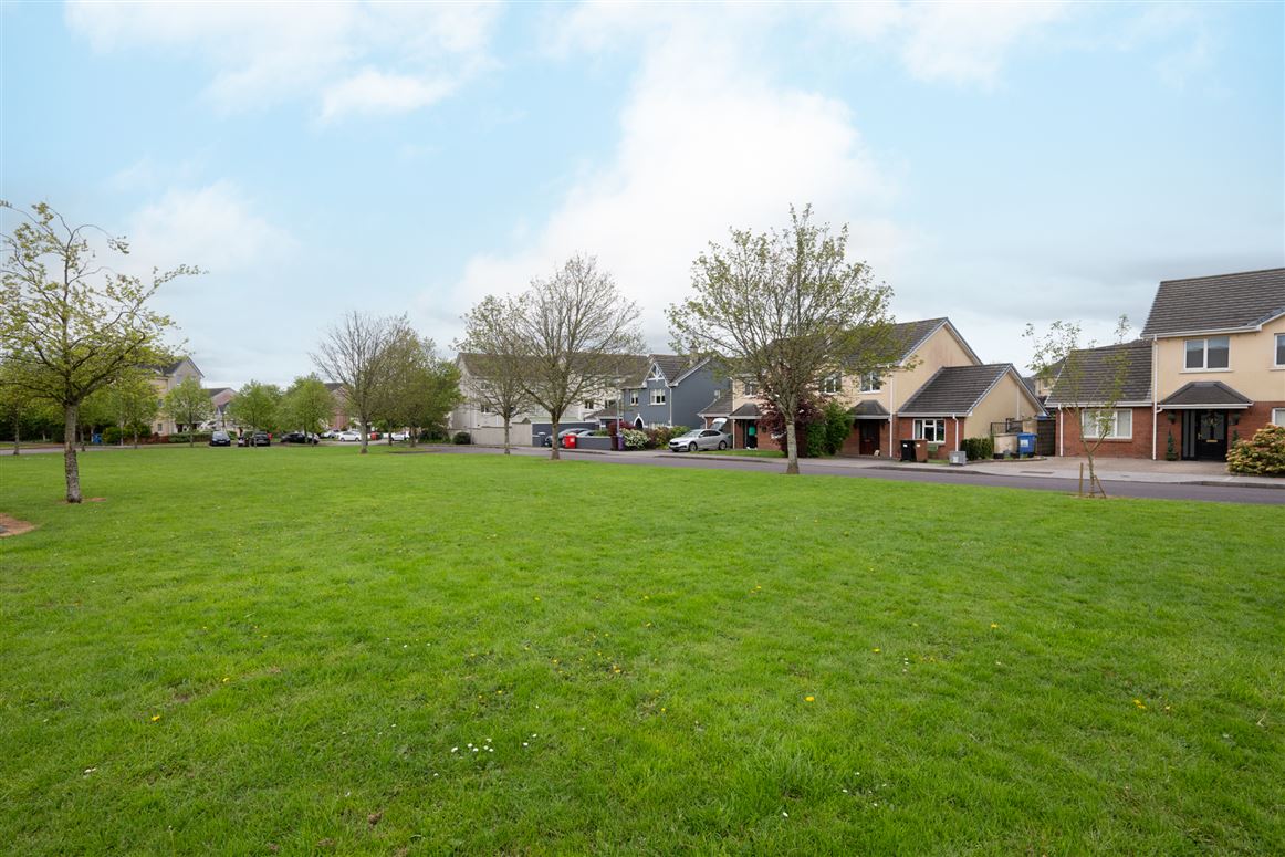 No. 18 Willowdrive, Cluain Ard, Cobh, Cobh, Cork