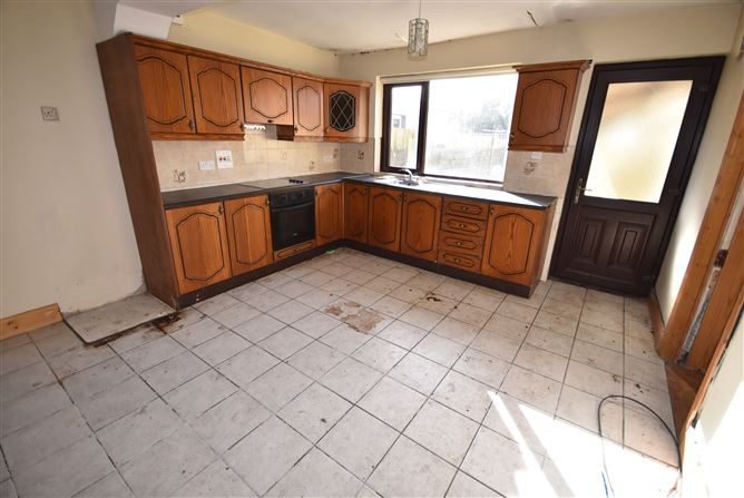 5 Abbey Villas , Manorcunningham, Donegal