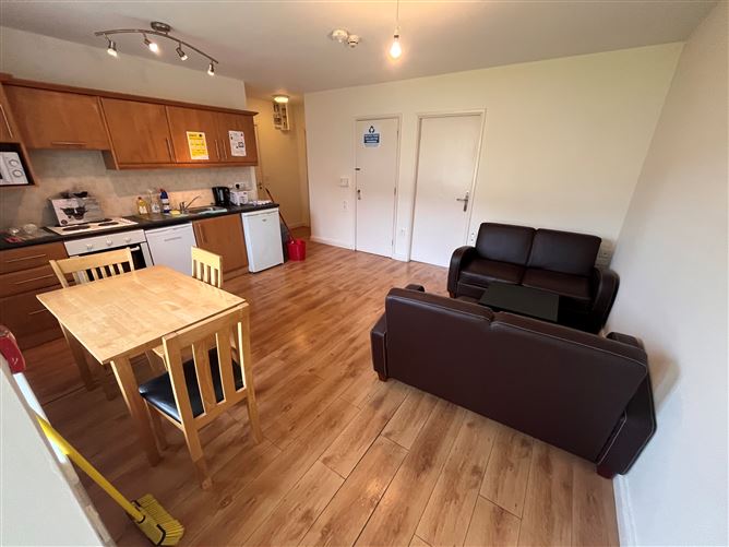 Photo 3 of 5 — 72 Thomond Student Village, Old Cratloe Road, Caherdavin, Limerick City
