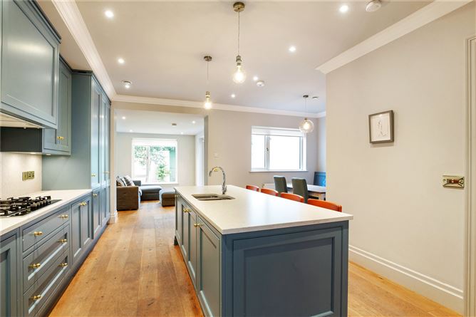 5 `Knockrabo Court, Mount Anville Road, Dublin 14