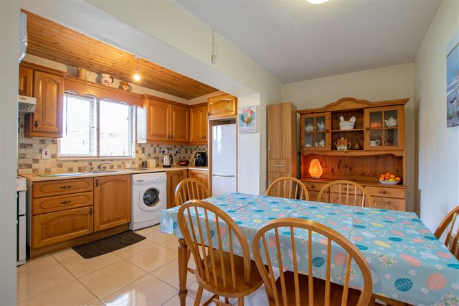 2 Derrygreenagh Park, Rochfortbridge, Westmeath
