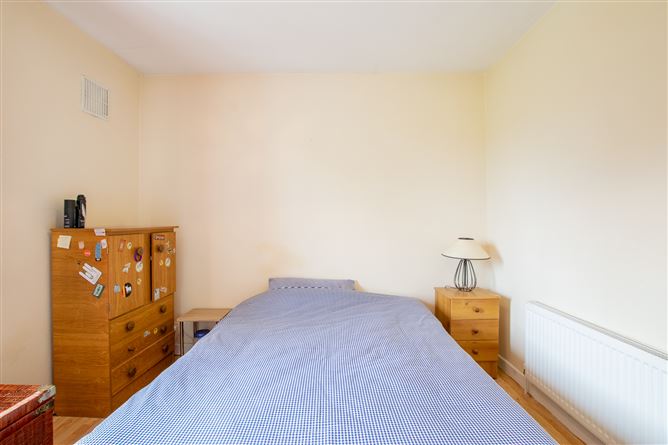 2 Derrygreenagh Park, Rochfortbridge, Westmeath