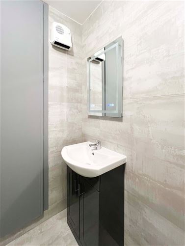 Apartment 144, The Berkeley Block, Pembroke Square, Grand Canal Dk, Dublin 4