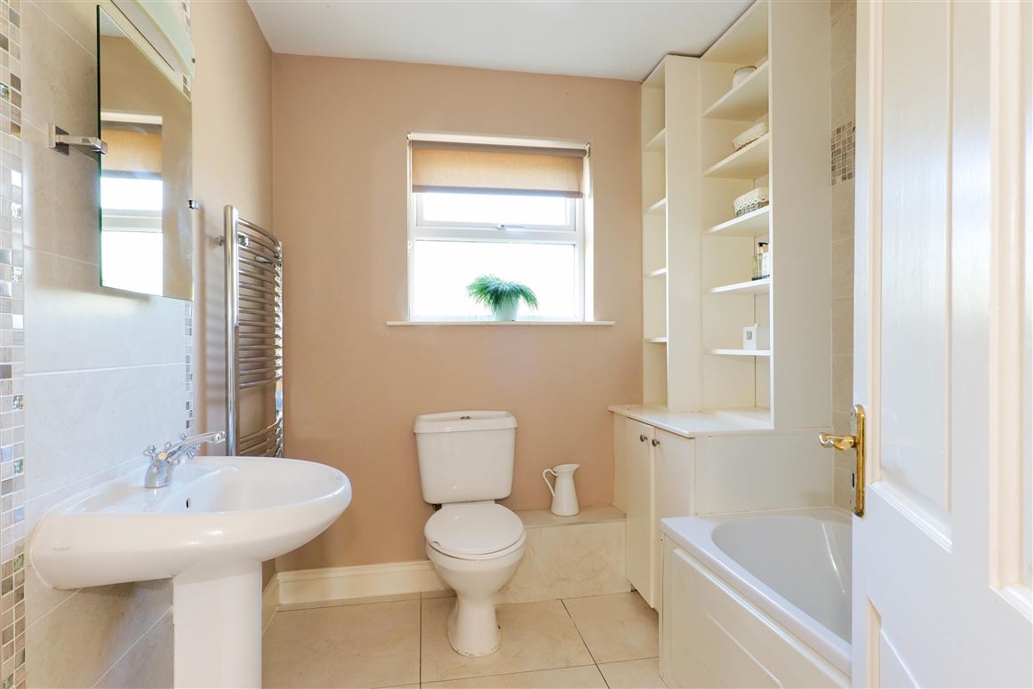 35 Fana Bui, Ballymoneen Road, Knocknacarra, Galway 35 Fana Bui, Ballymoneen Road, Knocknacarra, Galway