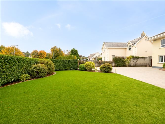 Bellview House, Green Road , Curragh, Kildare