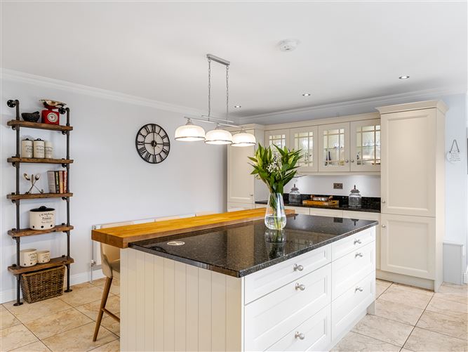 Bellview House, Green Road , Curragh, Kildare