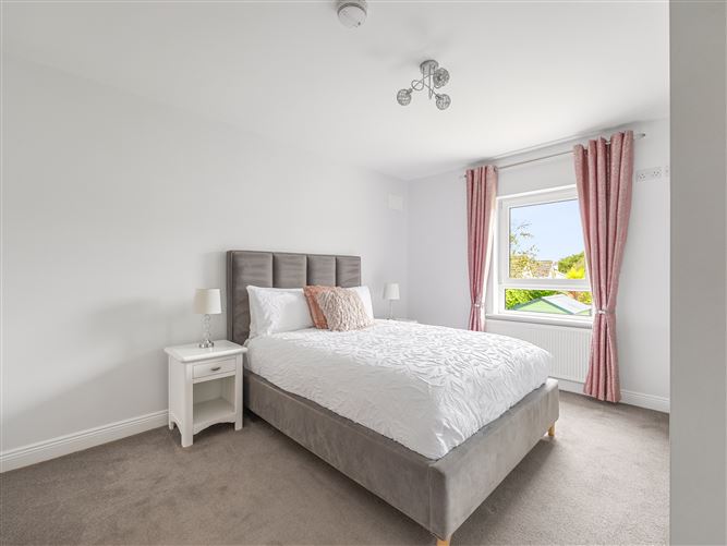 Bellview House, Green Road , Curragh, Kildare