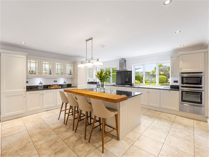 Bellview House, Green Road , Curragh, Kildare