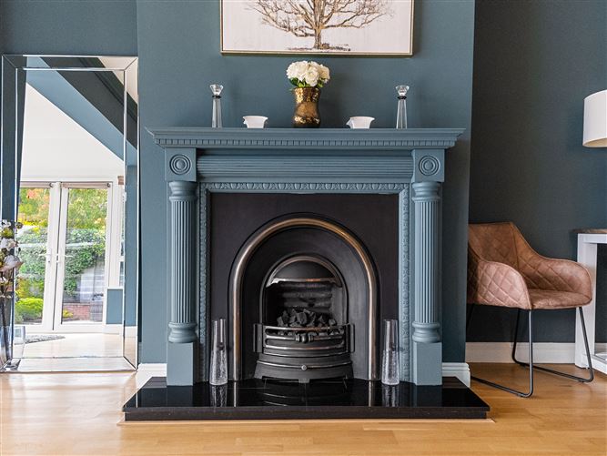 Bellview House, Green Road , Curragh, Kildare