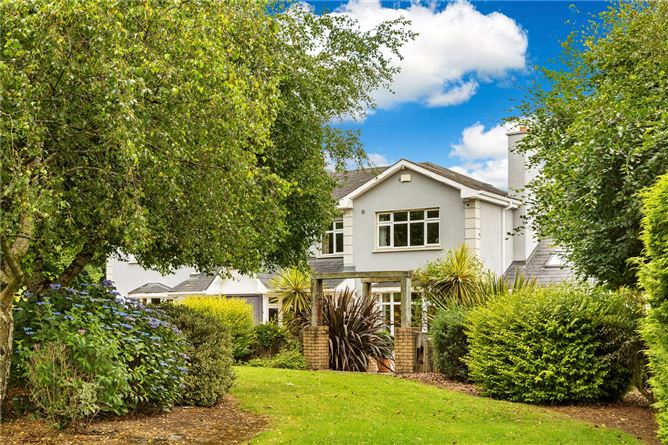 https://photos-a.propertyimages.ie/media/1/5/4/4944451/f157aa3c-f3d5-4579-8785-5012006e4246_l.jpg