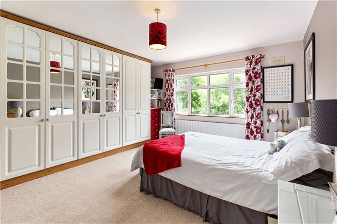 https://photos-a.propertyimages.ie/media/1/5/4/4944451/f157aa3c-f3d5-4579-8785-5012006e4246_l.jpg