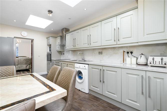 7 Lansdowne Valley, Walkinstown, Dublin 8P7