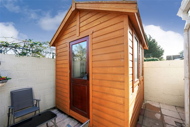 7 Lansdowne Valley, Walkinstown, Dublin 8P7