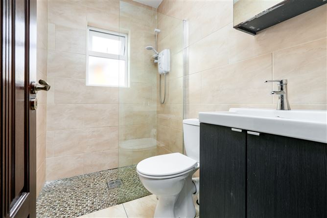 7 Lansdowne Valley, Walkinstown, Dublin 8P7