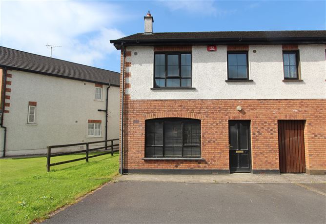 3 Crescent Hill, Castleblayney, Monaghan