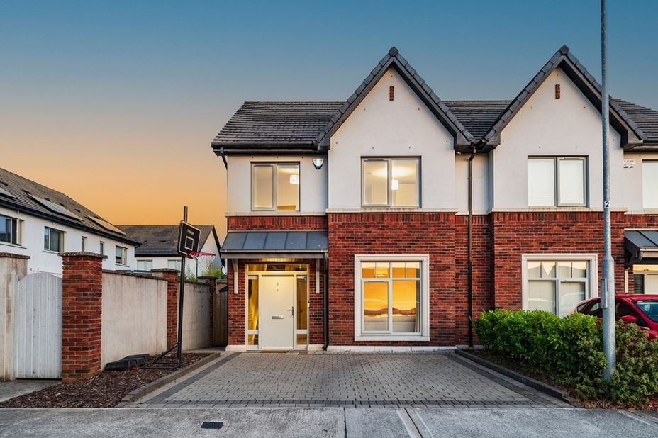 7 The Stables, Castle Farm, Naas, Kildare